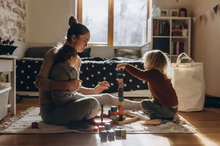 Mindful Parenting, Raising Kids with Compassion and Awareness
